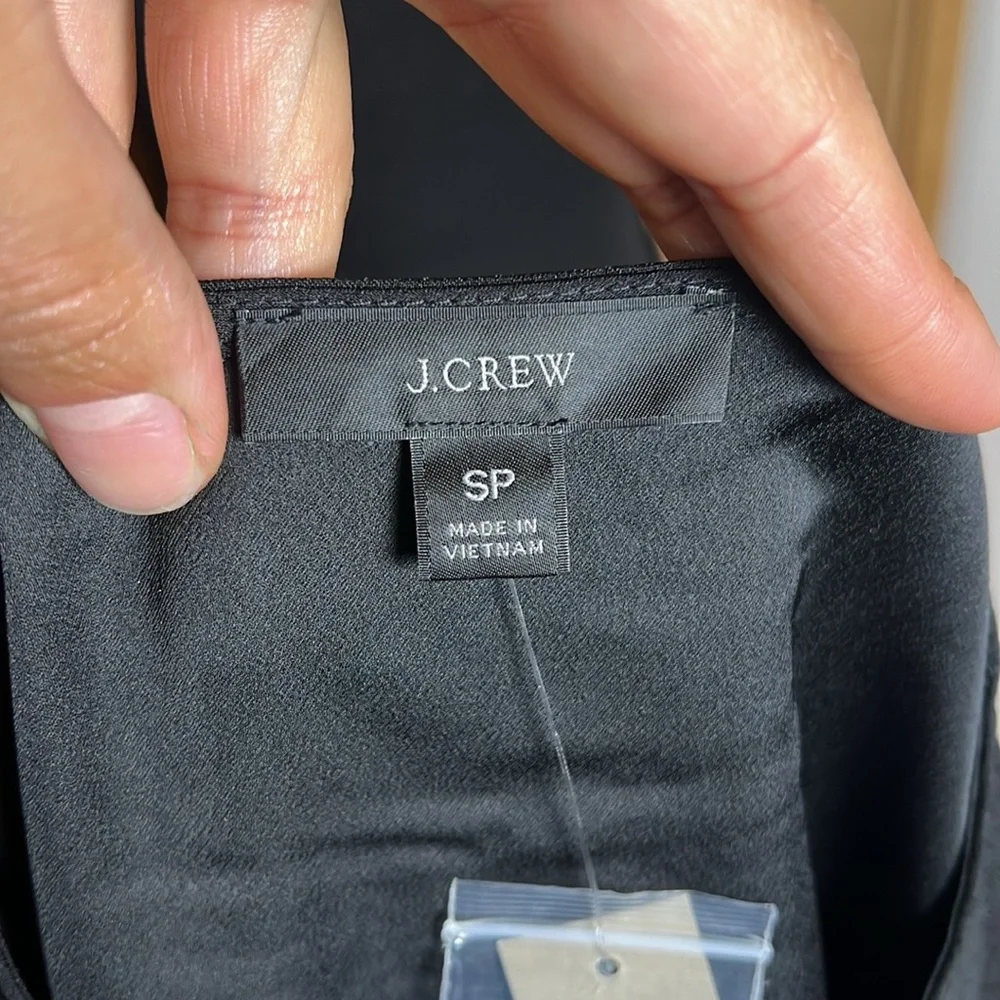 J CREW Puff sleeve Open keyhole blouse